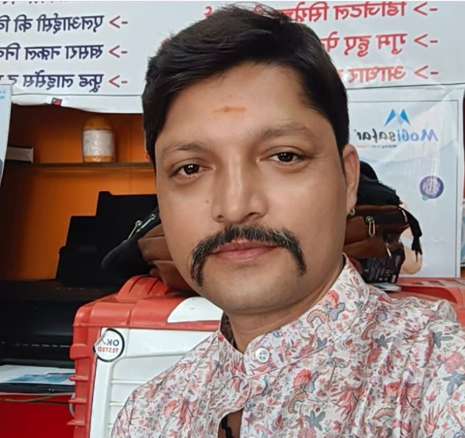 उज्जैन के प्रमुख विद्वान पंडित दिलीप शास्त्री (Dileep Shastri) उर्फ़ जिमी शास्त्री (Jimmy Shastri): नारियल वाला पंडा, ज्योतिष और धार्मिक कर्मकांडों के महारथी