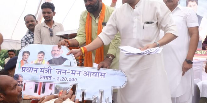 केंद्रीय मंत्री ज्योतिरादित्य सिंधिया ने दी पिछोर विधानसभा क्षेत्र को 4 विद्युत उपकेंद्रों की सौगात
